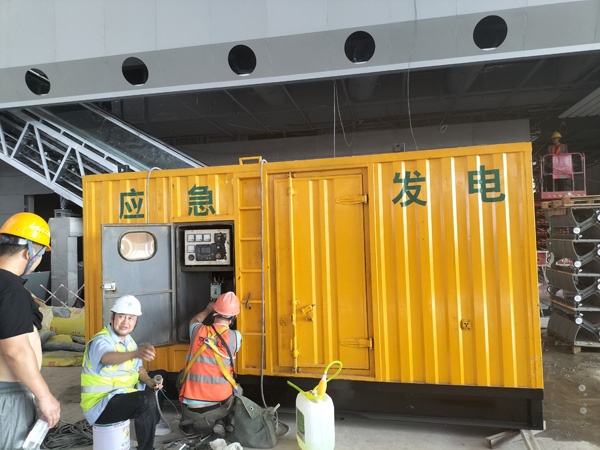 开化怎样判断空气滤清器是否需要更换？