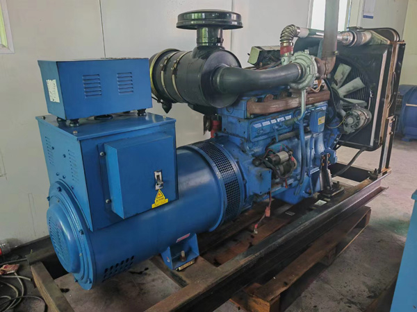 开化100kW柴油发电机组使用多级机油有哪些优缺点？